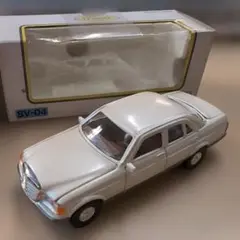 Item thumbnail for item 50fc6bd9-c8f4-4fb7-905c-f109df83fd0b