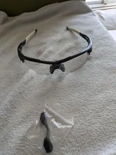 オークリーサングラス クリアレンズ 汚れあり