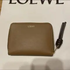 極美品 LOEWE ブラウンレザー 二つ折り財布 ロエベ ノット