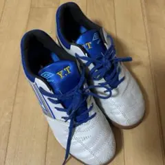 umbro フットサルシューズ【20cm•イニシャルあり】