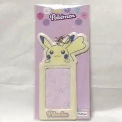 ポケットモンスター　フォトケース　ピカチュウ