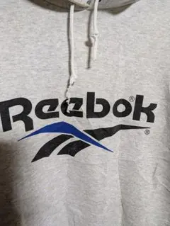 Reebokリーボック 　スウェットパーカーUSA製