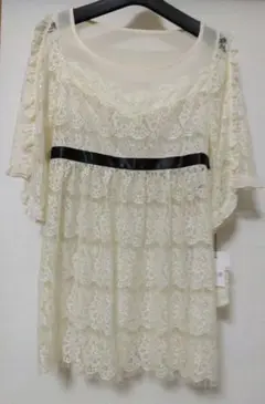 新品 日本製 アイボリー レースチュニック 半袖 フリル