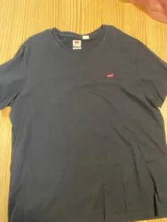 Levi's ブラックTシャツ XL