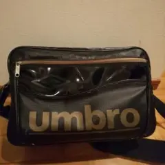 UMBRO エナメルバック