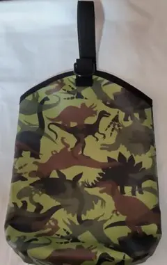 ★値下げ【ハンドメイド】ラミネートシューズバッグ/恐竜迷彩