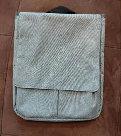 新品　ダイソー　ノートパソコンバッグ