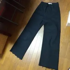 お盆セール　今だけ1111円 AZUL　ワイドパンツ　黒