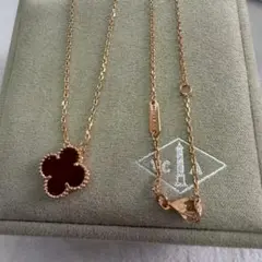 Van Cleef & Arpels ヴァンクリーフ&アーペル ネックレス