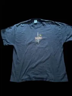 デルタTシャツ