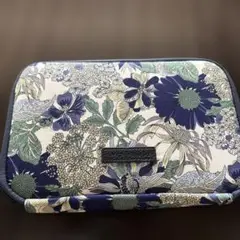 INTERWOVEN フラワープリント 長財布　リバティお財布型マルチポーチ
