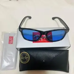 【未使用級】Ray-Ban レイバン　サングラス　黒フレーム×水色レンズ