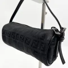 【未使用級】FENDI アクセサリーポーチ ズッキーノ 筒型 ミニハンドバッグ