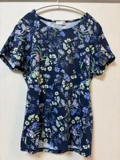 ルコック　ネイビー フラワープリント Tシャツ