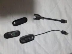 xiaomi BAND4 スマートウォッチ中古品+BAND？ジャング