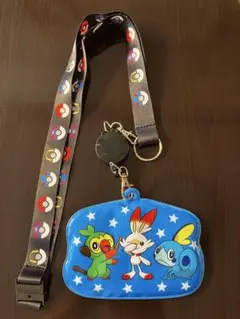 ポケモン　パスケース　リールストラップ付き