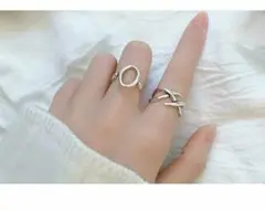新品☆安心のメルカリ便☆ 韓国 ☆ペアリング ☆ ワッカ クロス ☆ リング ☆