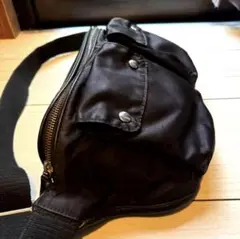 Item thumbnail for item c47fe8f0-c4ed-4166-92ad-3a99a7e2e13d