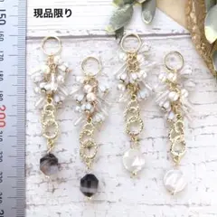 ボツワナアゲート✳︎マザーオブパール＊オリジナルチャーム　2ペア4個　no.386