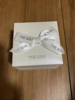 THE KISS アクセサリーケース 白
