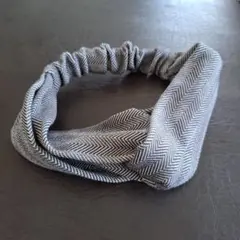 ヘアバンド 　グレー系　ヘリンボーン柄