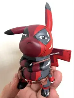 超激レアデットプール✖︎ピカチュウ デッドプール ピカチュウ ポケモン アメコミ フィギュア の商品