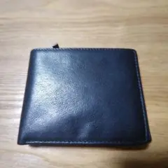 二つ折り財布