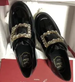roger vivier ロジェ　ヴィヴィエ　パンプス　シューズ