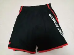 アンダーアーマー　サイズYXL　短パン