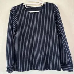 薄手トップス