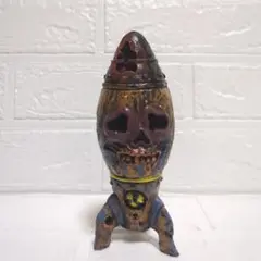 置物　ハロウィン　骸骨　ロケット