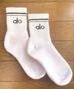新品 【alo yoga】アローヨガ ハーフスローバックソックス ユニセックス