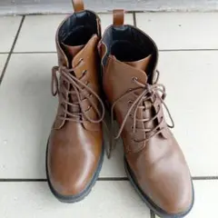 Item thumbnail for item f7c355f7-6ba7-442e-9cc3-bfeb92fa35db