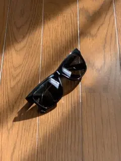 Burberry サングラス　バーバリー　ブラック