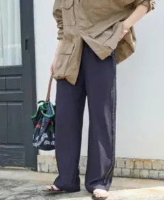 新品タグ付 spick&span スパンコールライントラックパンツ　ネイビー36