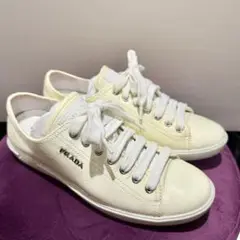 PRADA ホワイトレザー スニーカー 37.5