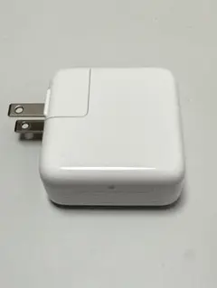 Apple USB-C 電源アダプタ 30W