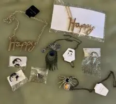 アクセサリーセット/Happyネックレス、黒ヒョウピアス、蜘蛛ネックレスなど