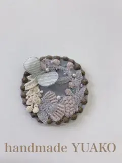 ミナペルホネンハンドメイドブローチ