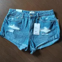 FOREVER 21 ダメージショートパンツ US 30