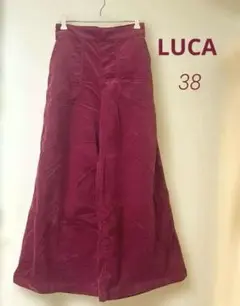 Item thumbnail for item d0f5d8a6-8fa3-4327-978b-17a401cd04dc