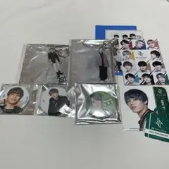 JO1 ミュージアム スイパラ アクリルキーホルダー 缶バッジ 写真 與那城奨