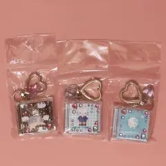 【新品未使用】シナモロール キティ ダニエル シークレットキーホルダー