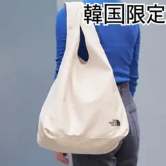 クリーム*ハンドバック トートバッグ*韓国限定*ノースフェイス