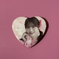 ＝LOVE イコラブ　髙松瞳　缶バッジ　魔法少女