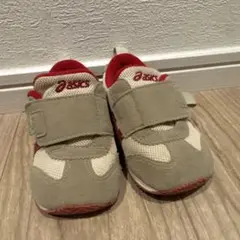 ASICS ベージュ/レッド キッズシューズ