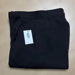 Auntie rosa holiday カラータックテーパードパンツ ブラック