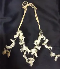 フェミニンなアクセサリー