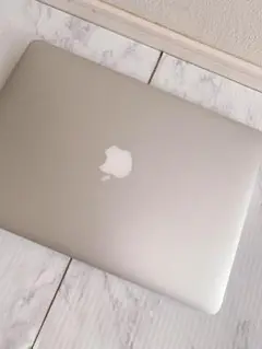 APPLE MacBook Air 2013年 Core i7 256G 8GB
