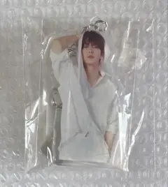 INTO U スビン アクリルキーホルダー txt トゥバ 中華